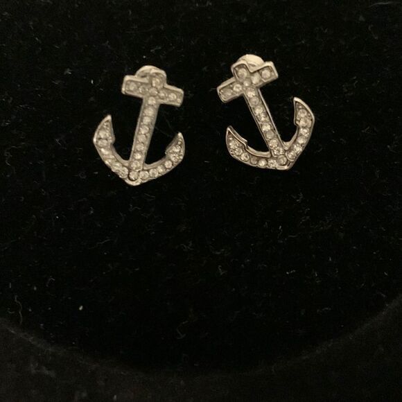 Vintage Anchor Silver Tone & faux Diamond Posts Nautical Costal Boating Earrings - Picture 1 of 4
